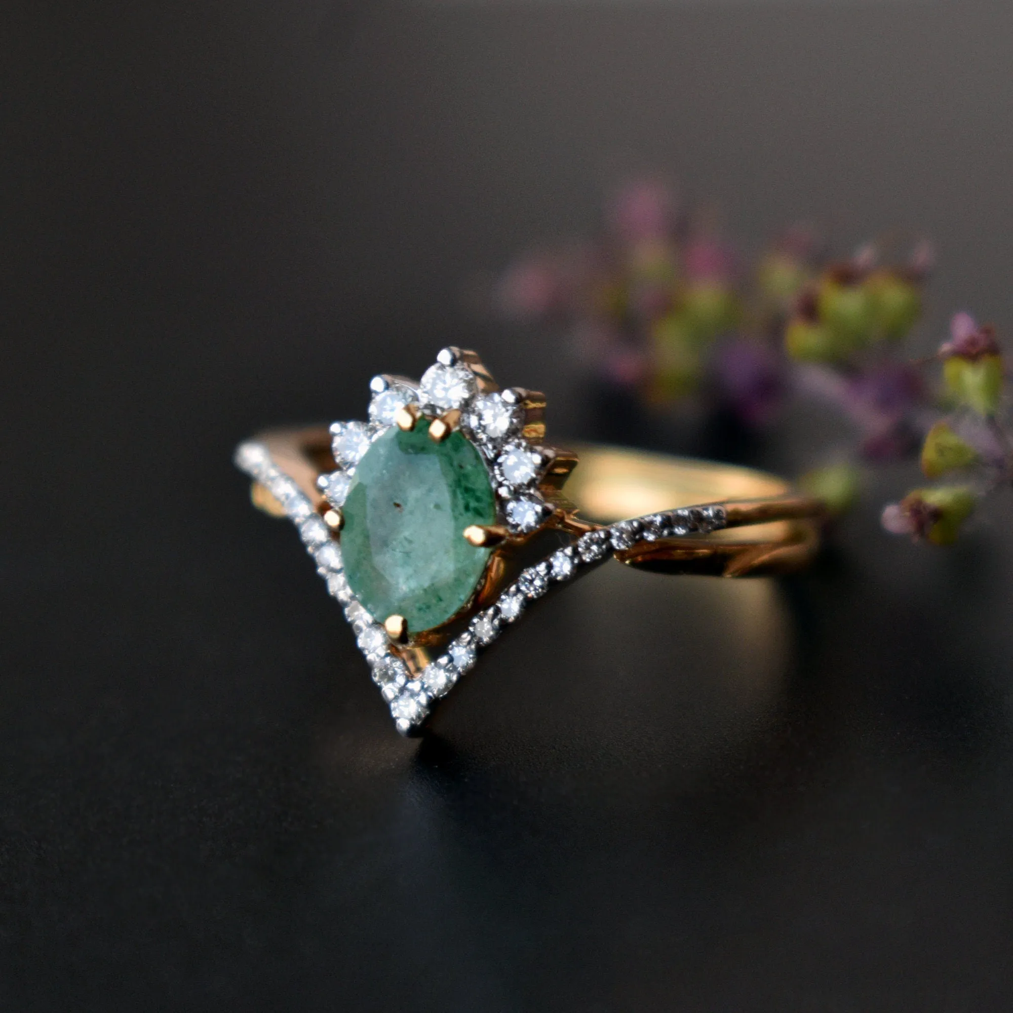0.75Ct Oval Green Quartz CROSSOVER Set
