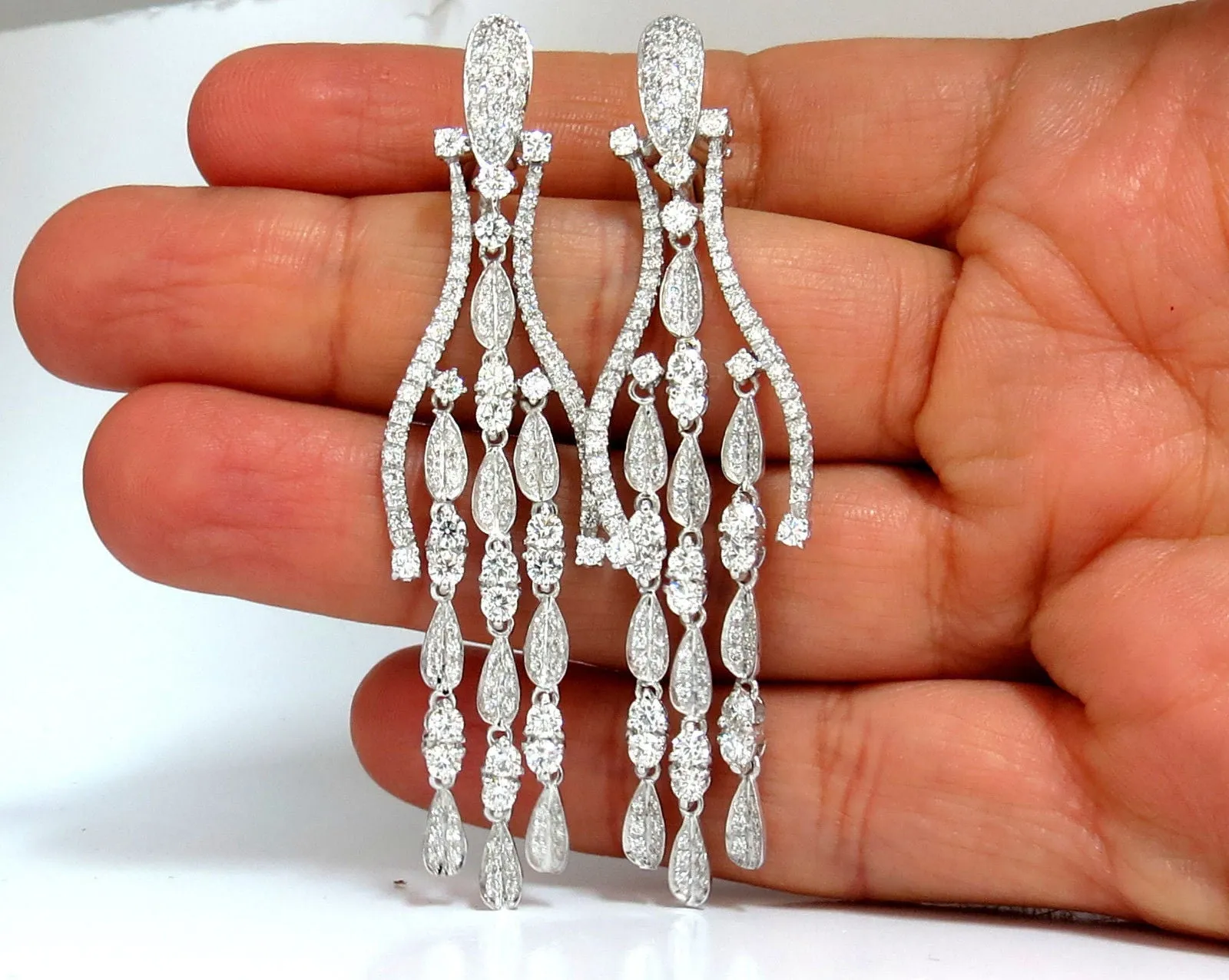 6.00ct natural diamonds modern dangle wishbone petal chandelier earrings 18kt