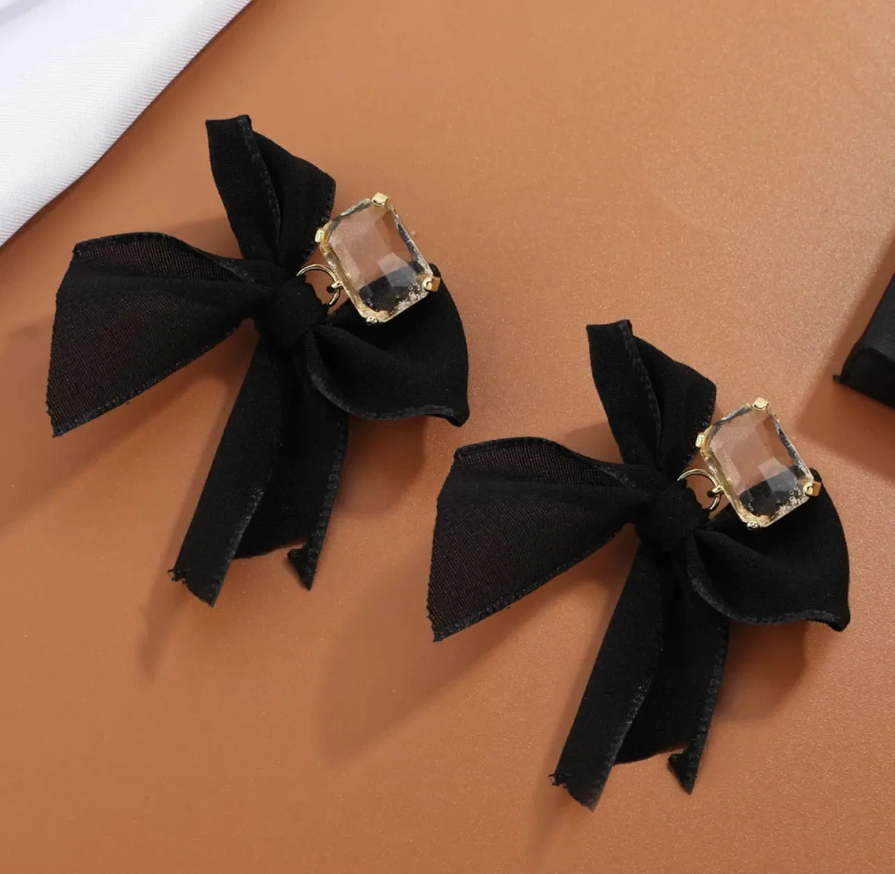 Bow Ribbon With Crystal Gemstone Pushback Earrings 220-07 | Erika Williner Designs