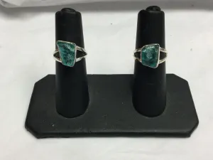 Dyed Quartz Ring (Size 7)