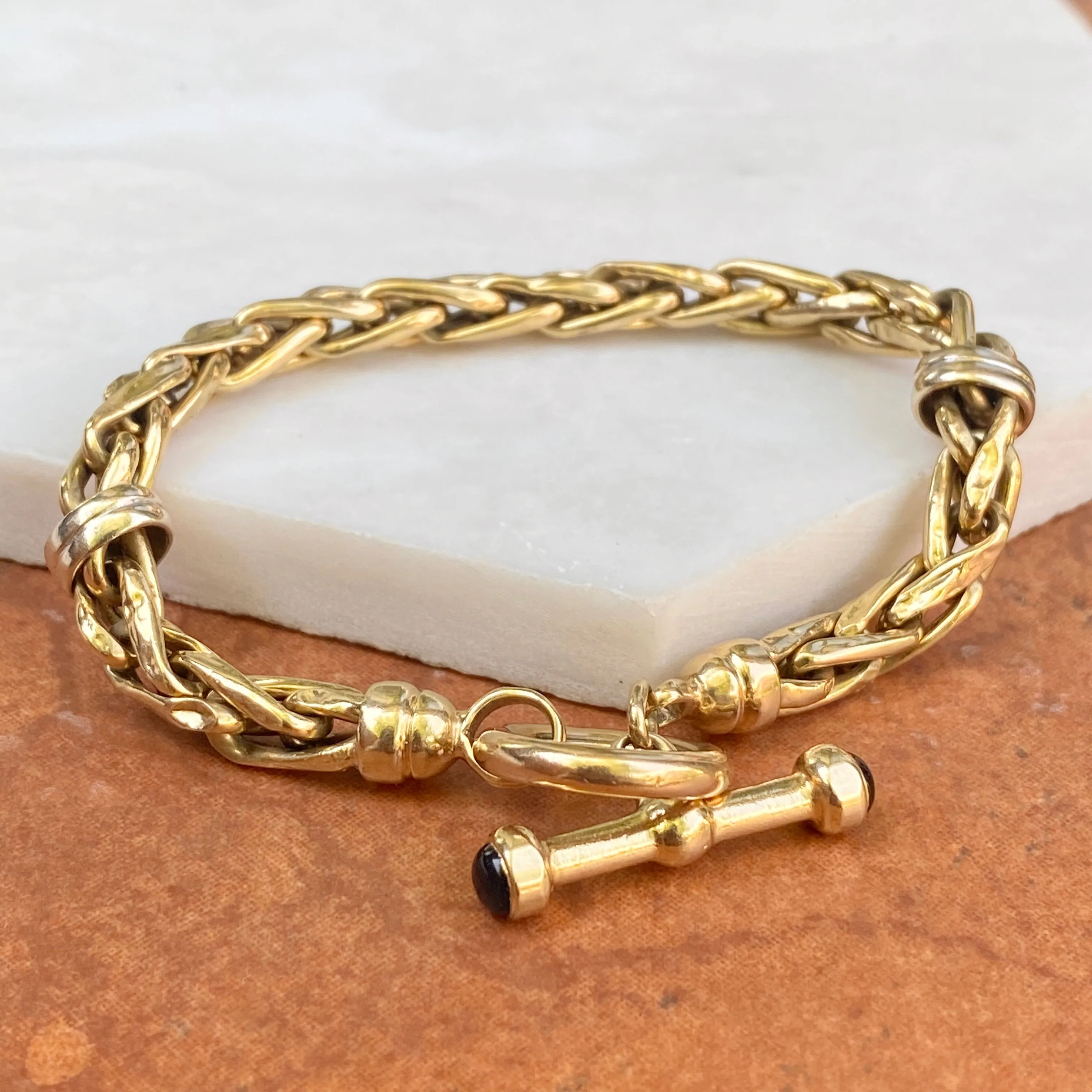 Estate 14KT Yellow Gold Rounded Wheat Link Toggle Bracelet with Onyx End Caps