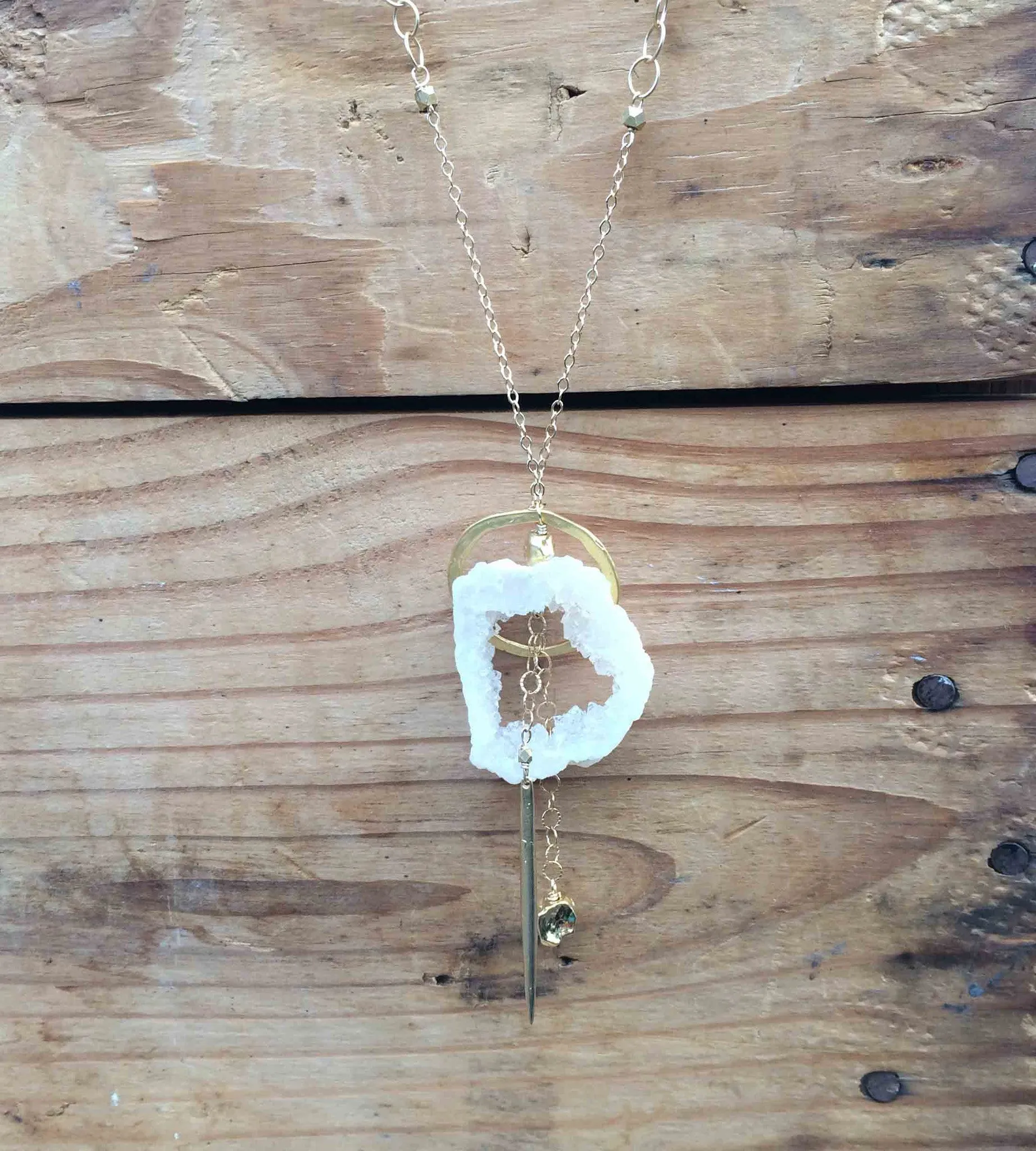 Geode Nature's Glitter Circle Gold Long Necklace