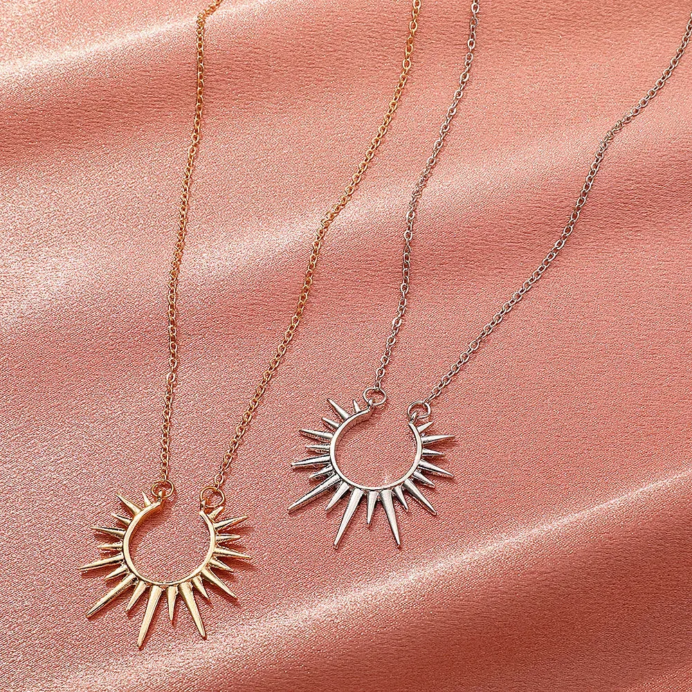 Gold Hollow Geometric Sun Pendant Necklace – Vintage Party Jewelry Gift for Women