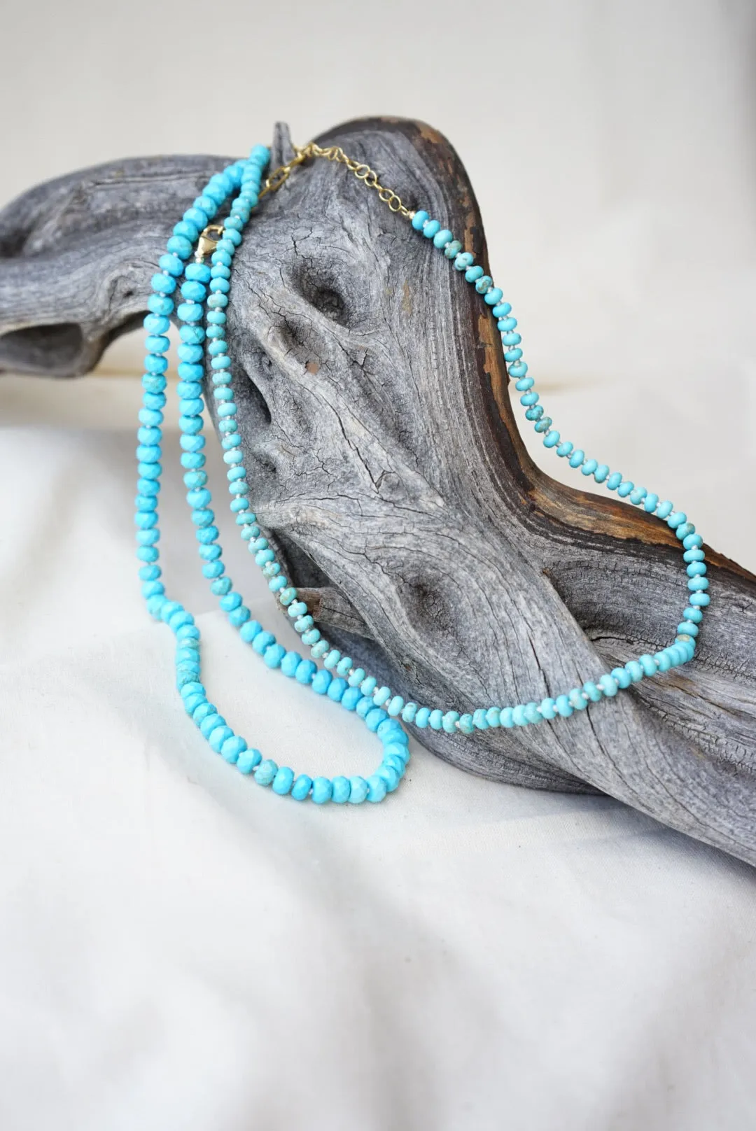 Hand Knotted Turquoise Rondelles Necklace
