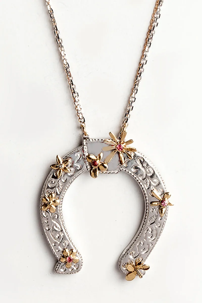 Horseshoe Daisy Necklace