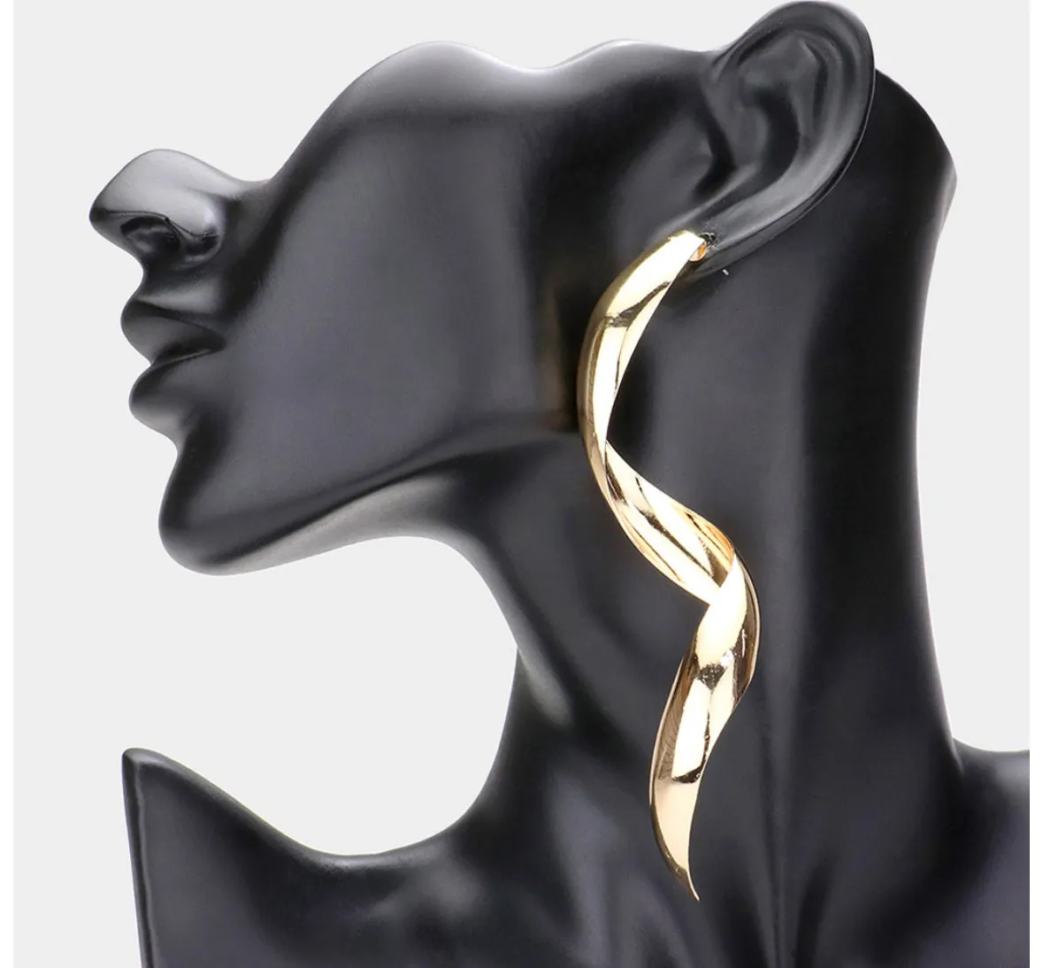 JANE STATEMENT EARRINGS