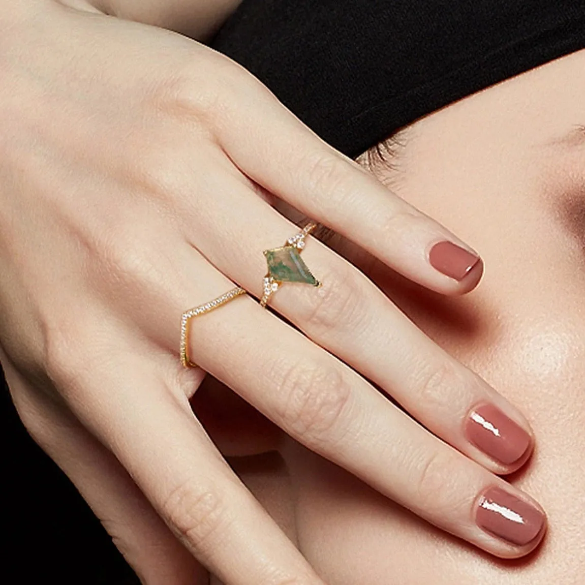 Kite Shaped Natural Moss Agate Promise Ring Set
