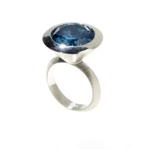 Lunar Ring