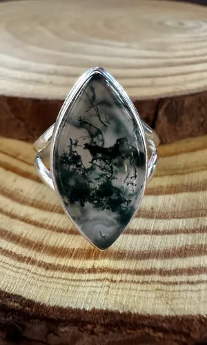 MOSS AGATE and Silver Ring • Size 8