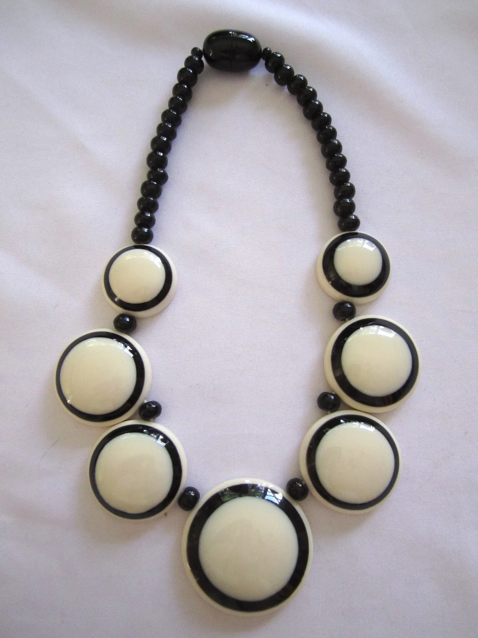 Nepal Bone Black   White Necklaces