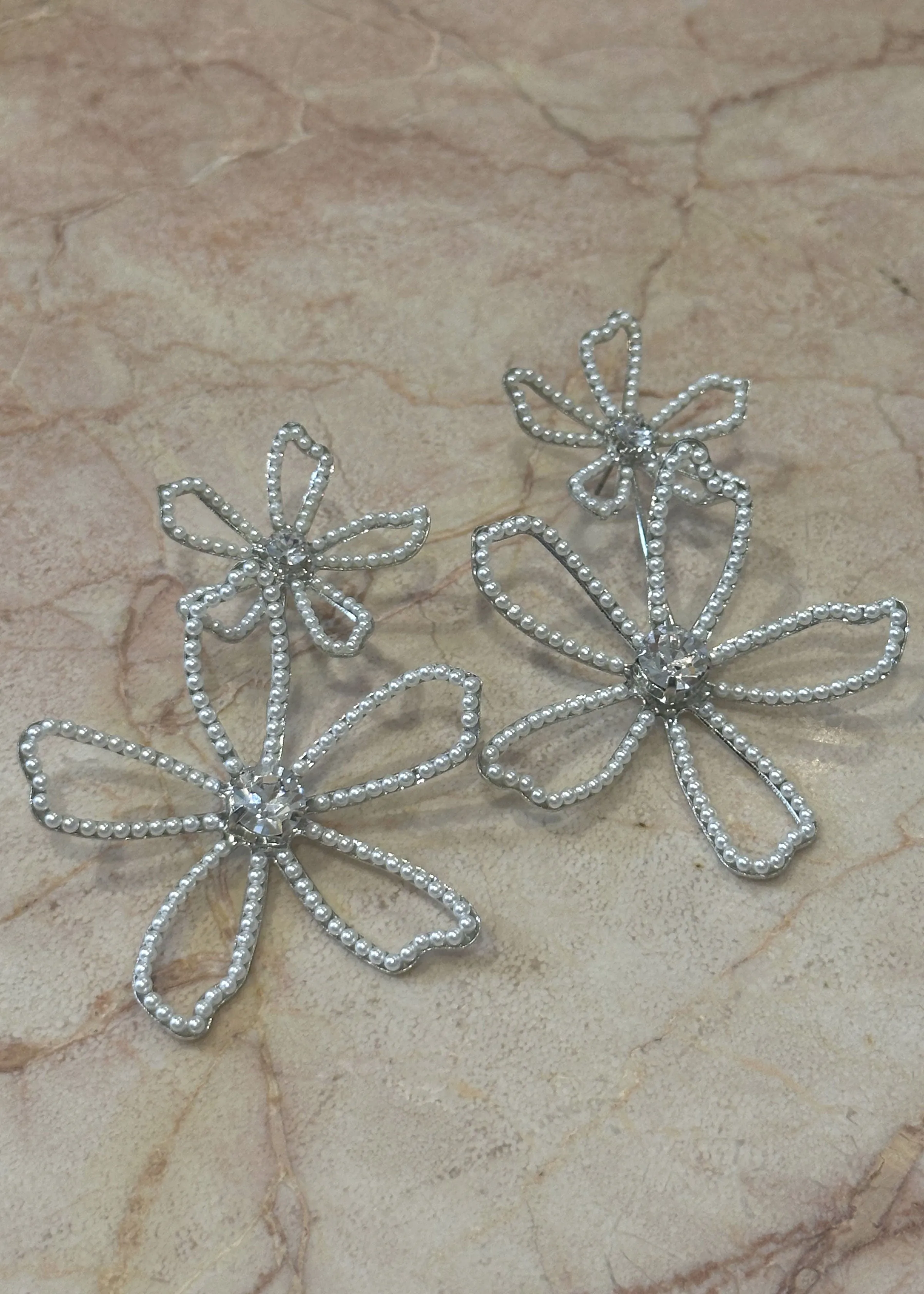 Pavet Pearl Dublet Earring