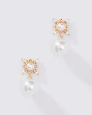 PEARL DROP EARRING