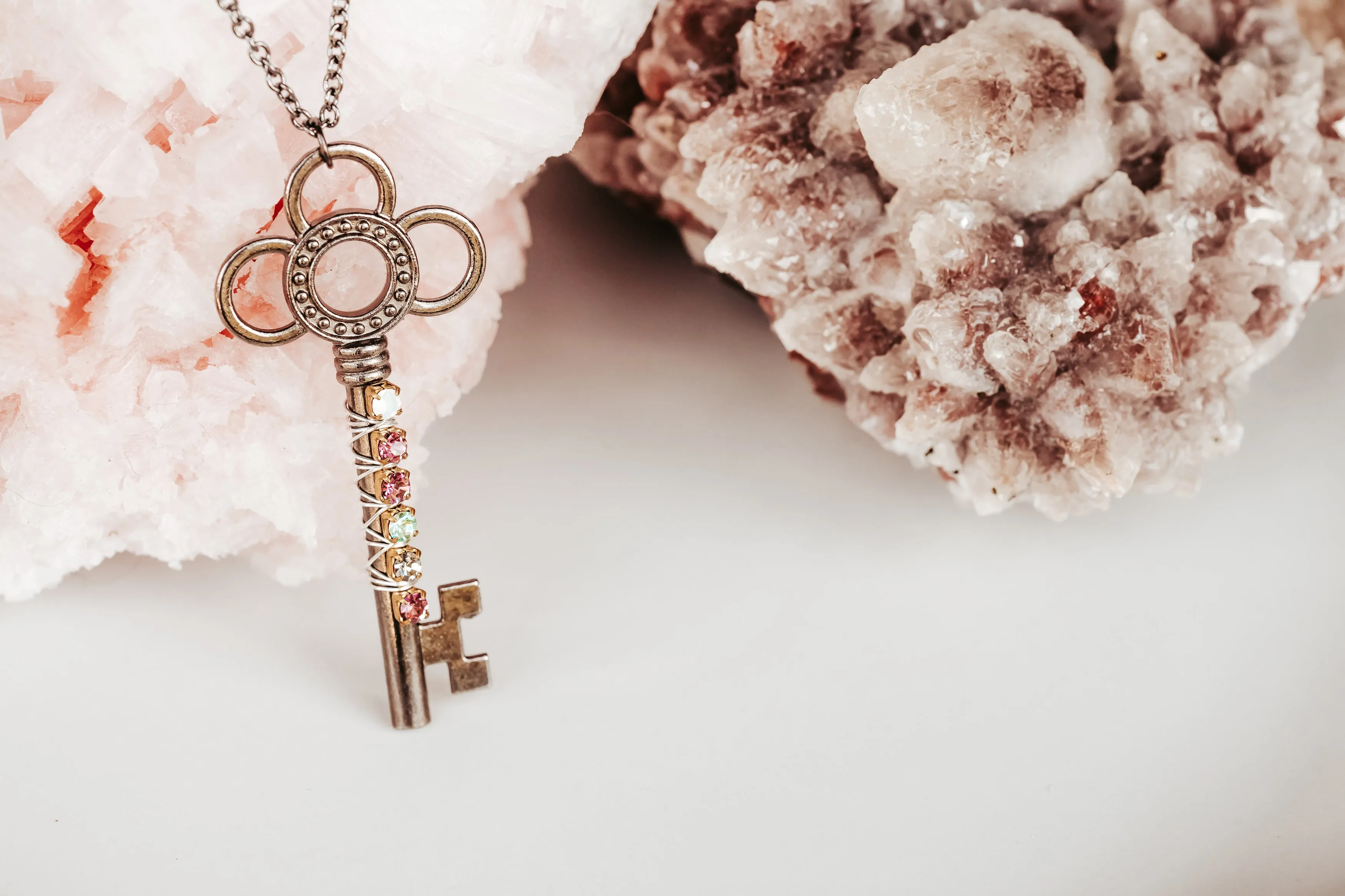 Rhinestone Wrapped Skeleton Key Necklace in Gunmetal
