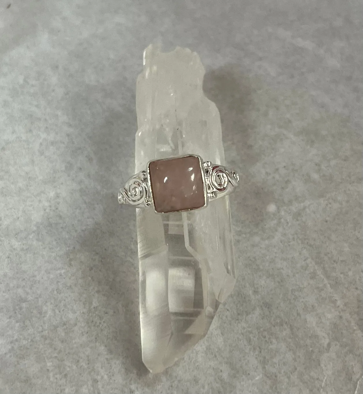 Silver Rose Quartz Ring with Spiral Detailing Size 6