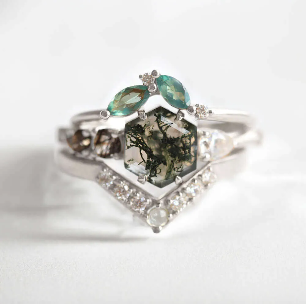 Trendolla 14K Gold Polygon Leaf Moss Agate And CZ Diamond Ring Set