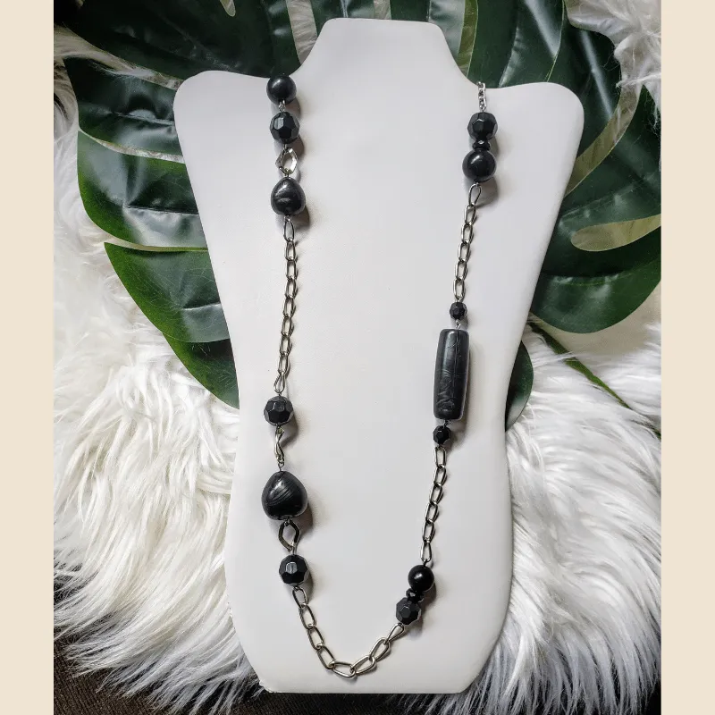 Vintage - Black Statement Necklace