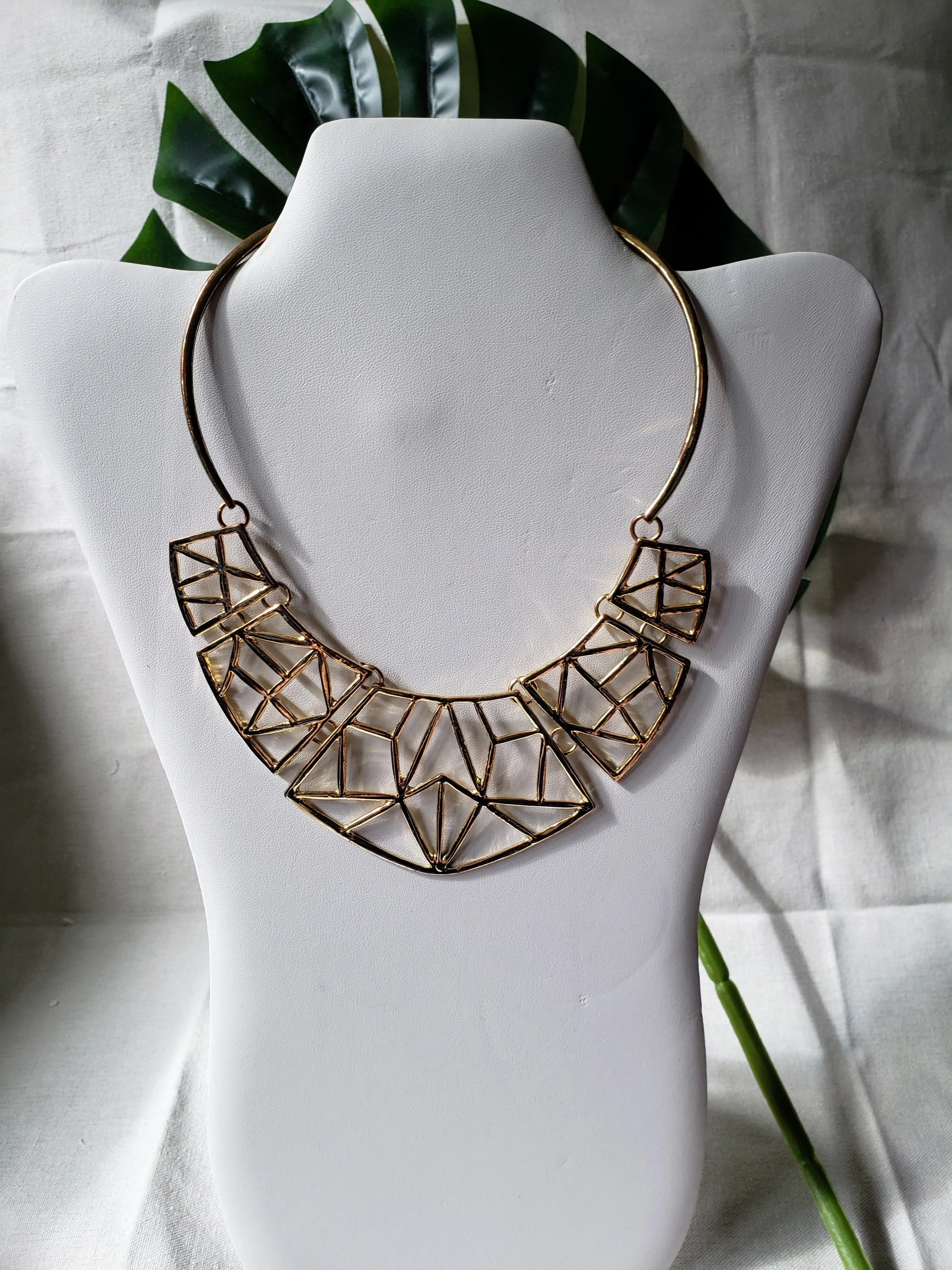 Vintage - Gold Geometric Statement Necklace