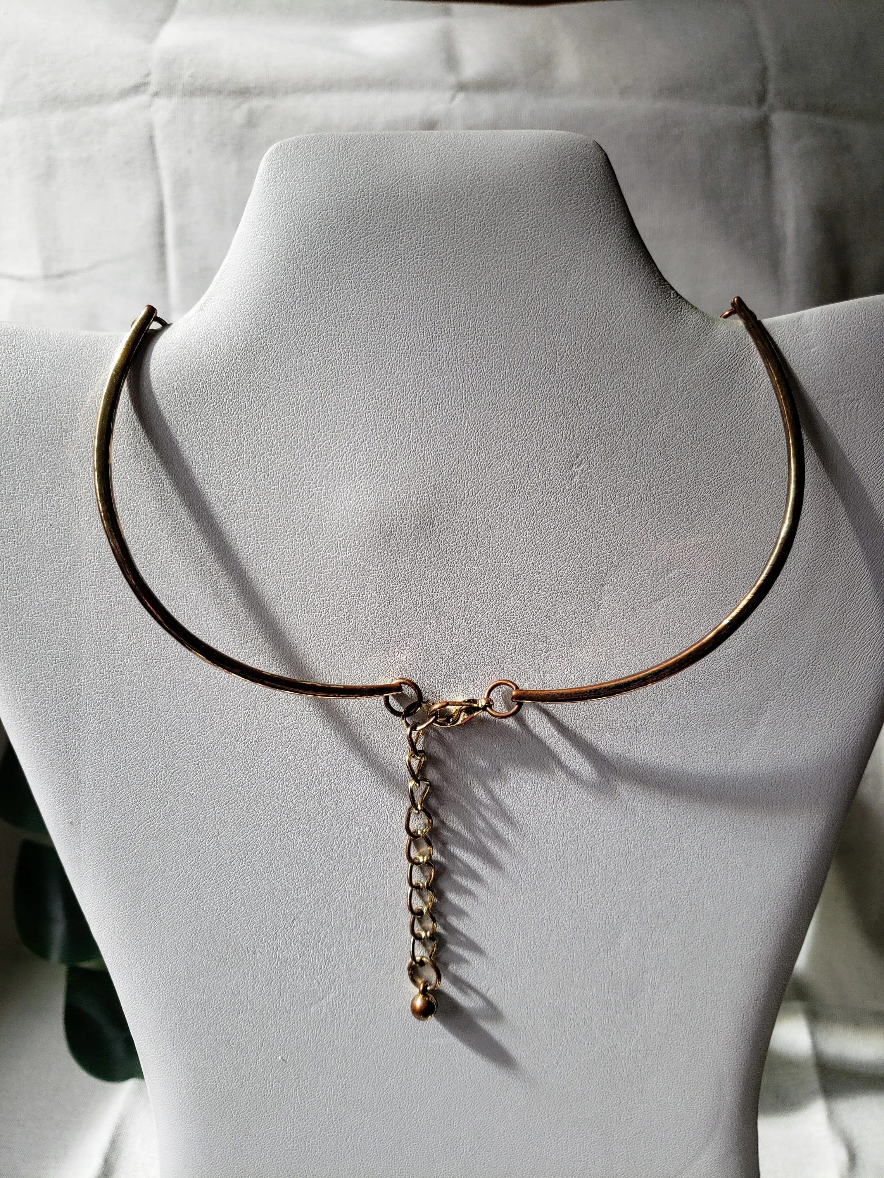 Vintage - Gold Geometric Statement Necklace