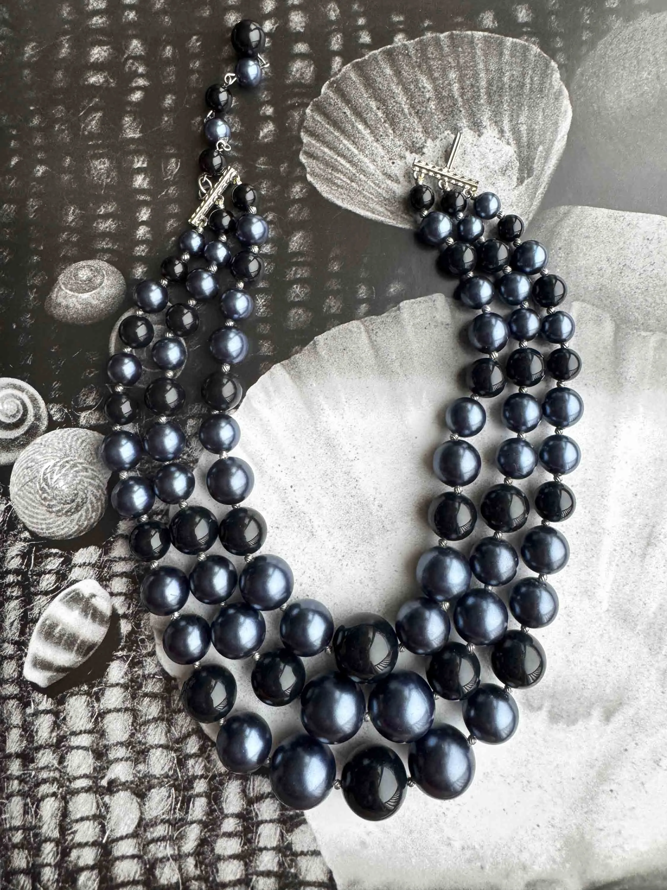 Vintage Multi-Strand Beaded Necklace – Midnight Glamour