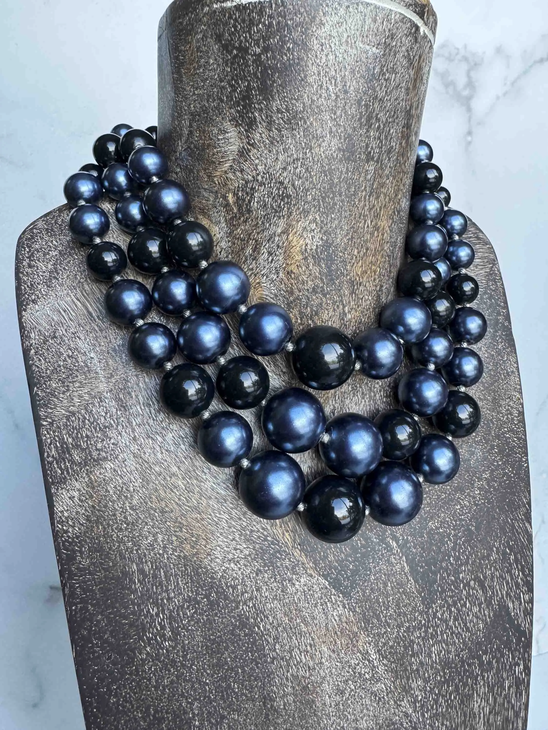Vintage Multi-Strand Beaded Necklace – Midnight Glamour