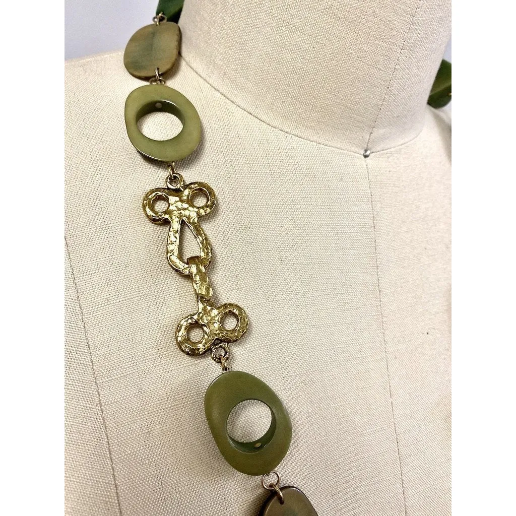 Vintage Necklace Robert Zentall Green Super Chunky Plastic  1970s 28"