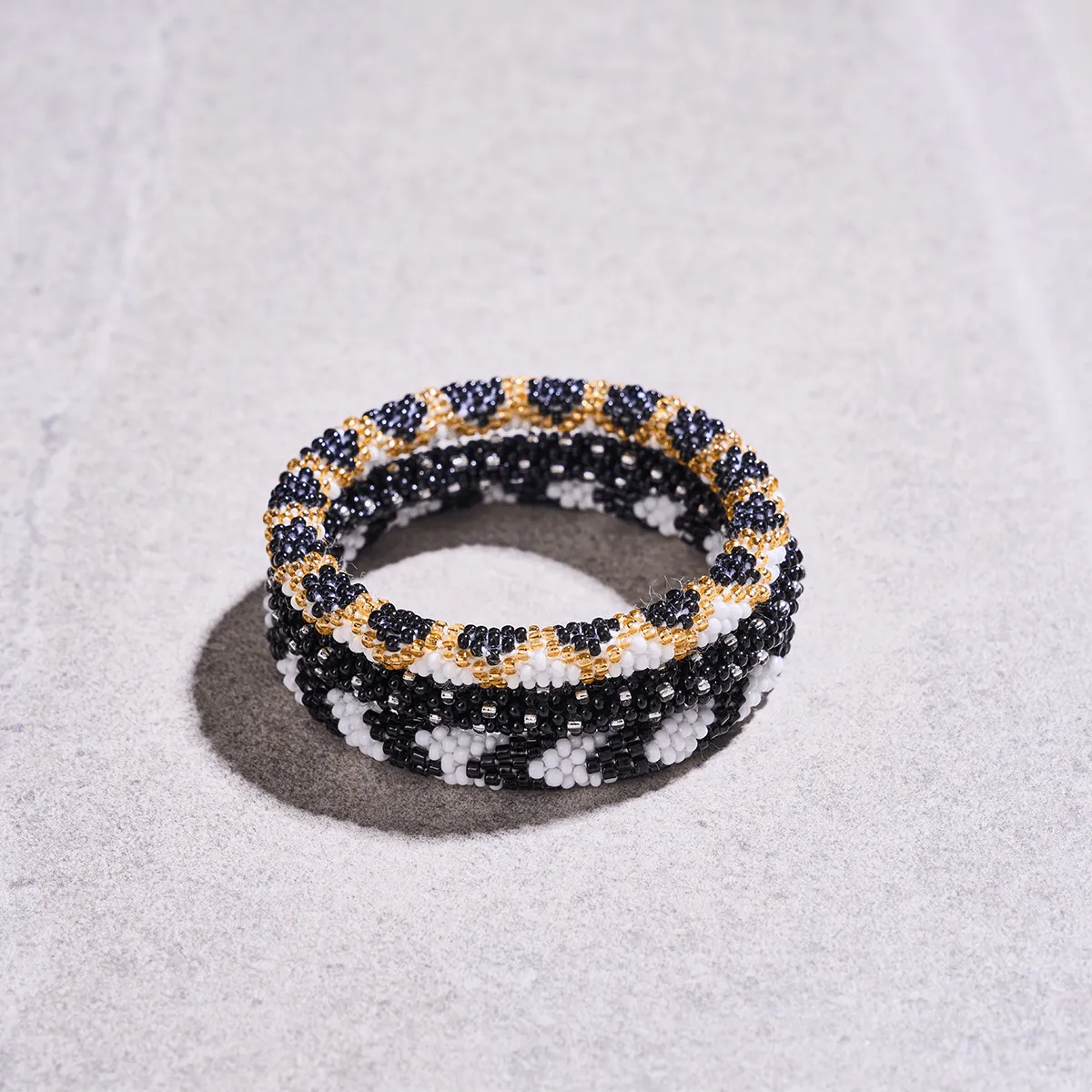 Zebra | Himalayan Glass Bead Bracelet
